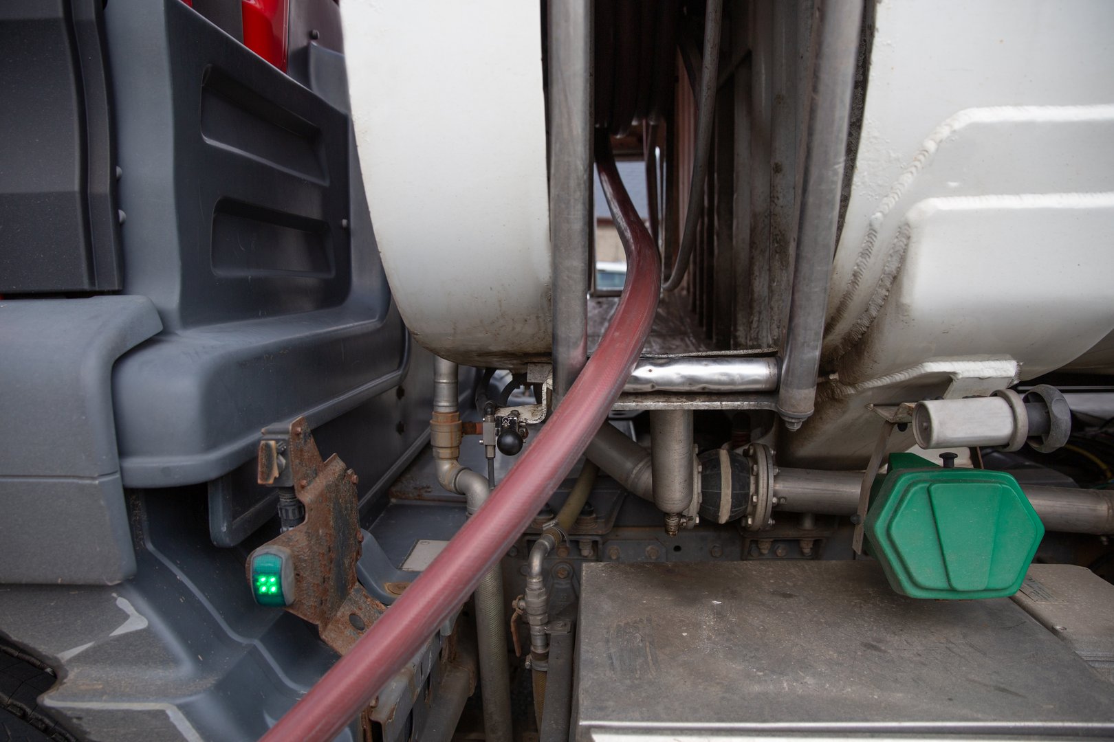 Heating oil delivery, pipework from the oil tanker- delivery to a residential property
