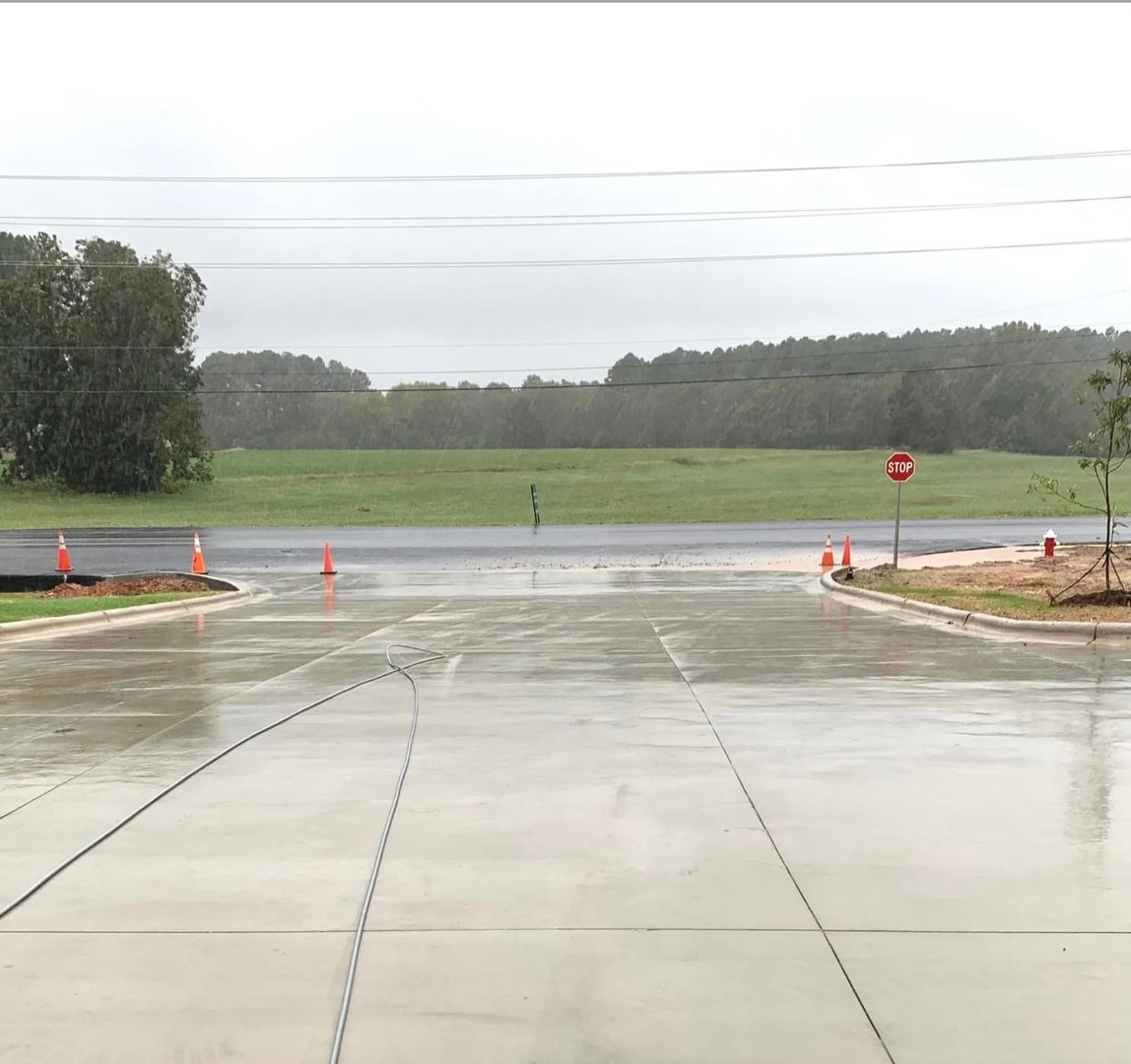 Business pressure washing service