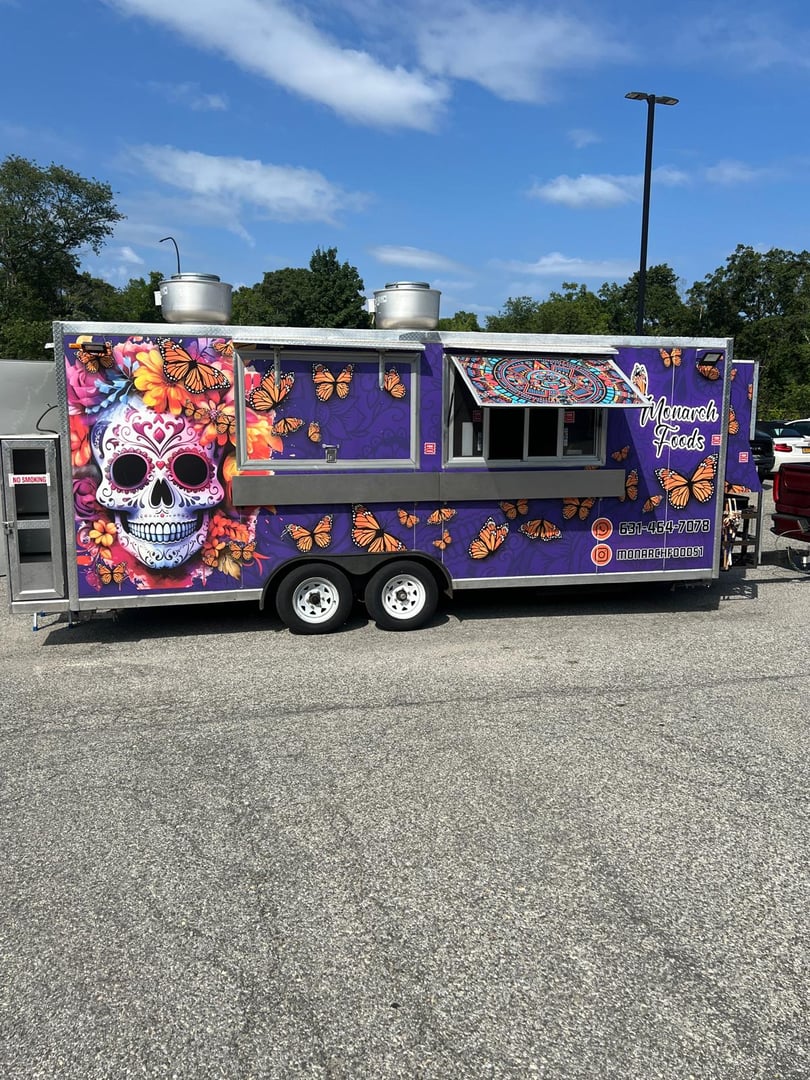 Monarch Foods professional catering and food preparation