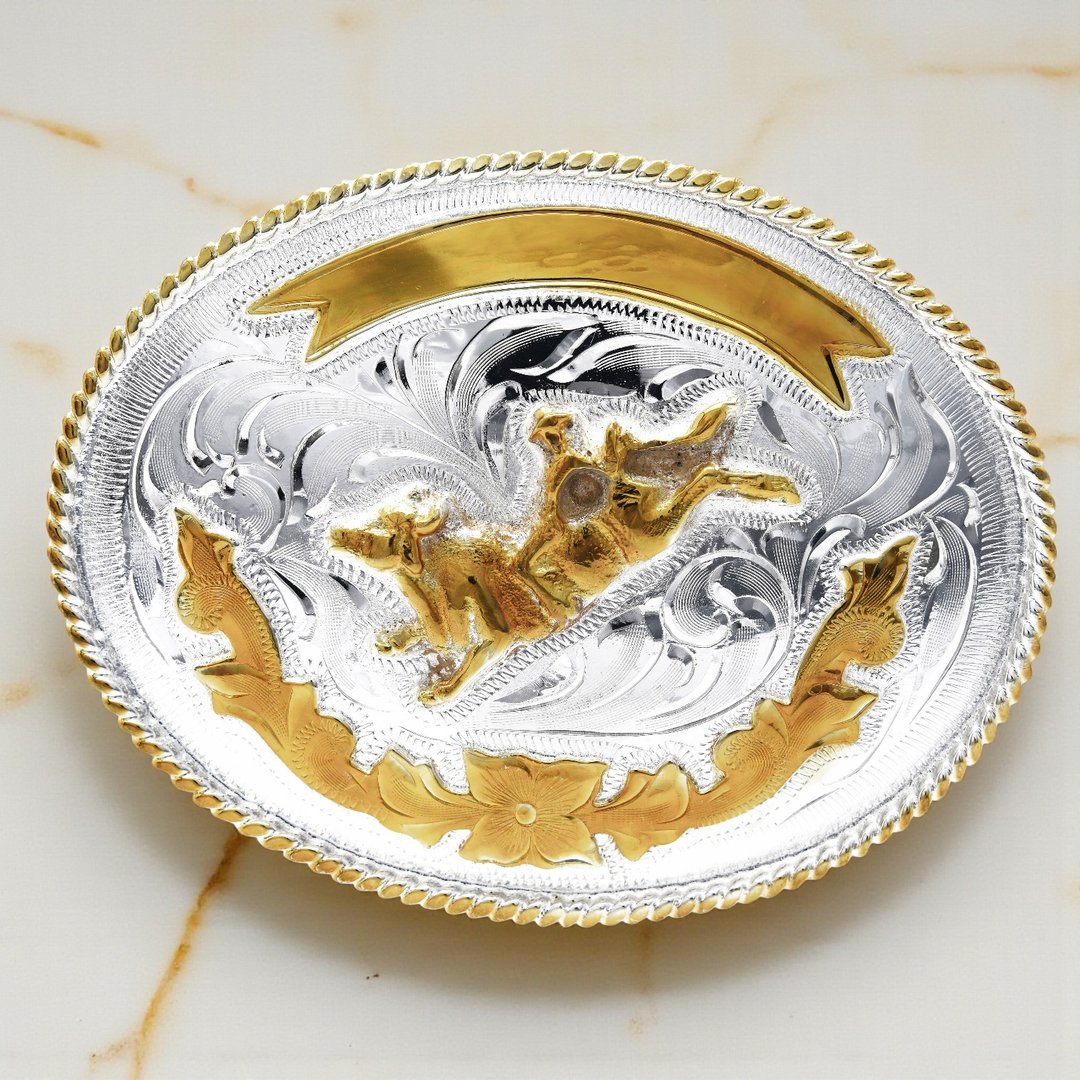 Accessories - alpaca and leather goods