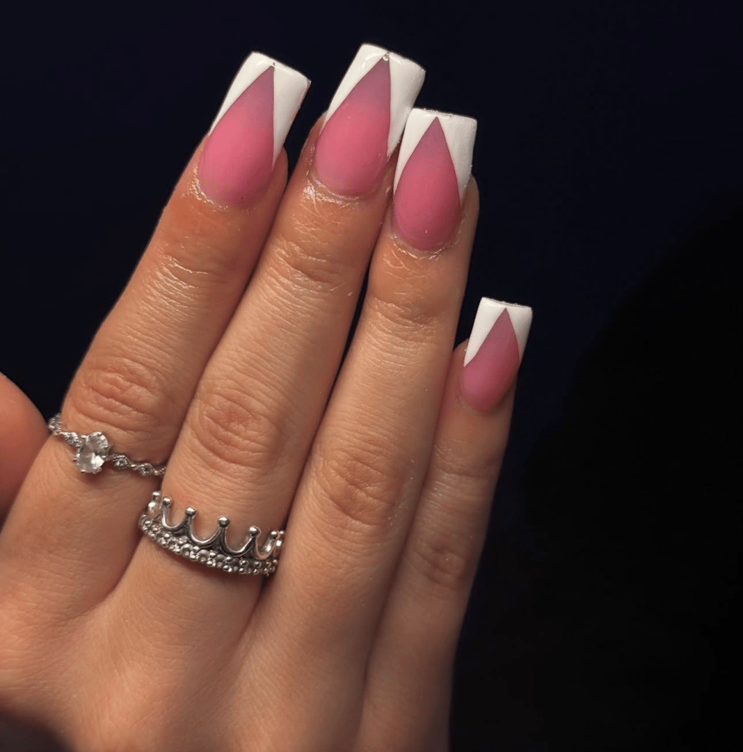 Classic French Baddies nail set