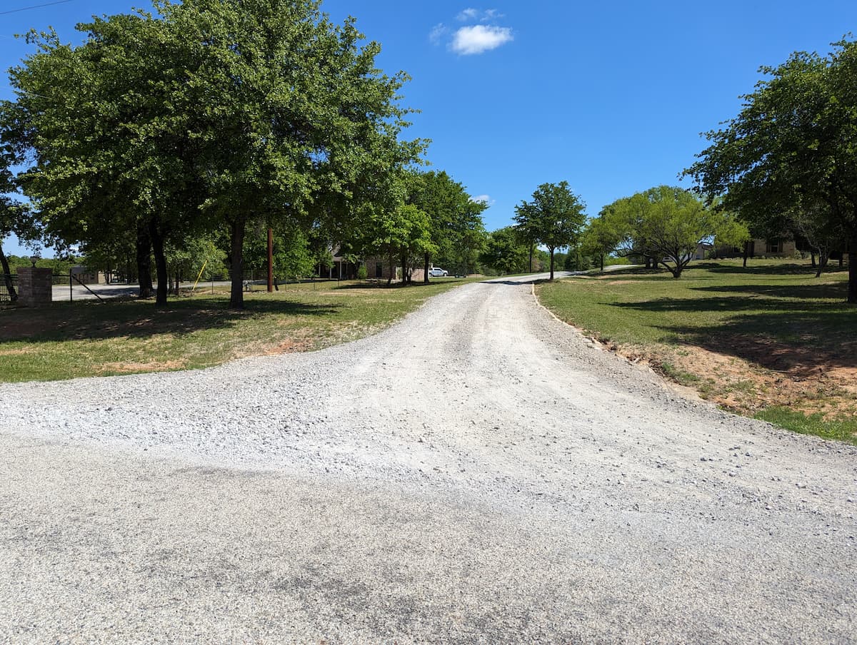 Gravel driveway contractors