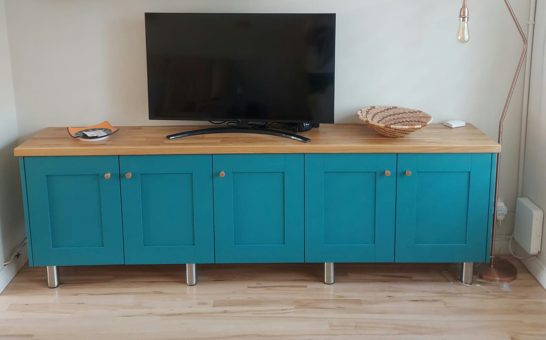 Custom sitting room furniture