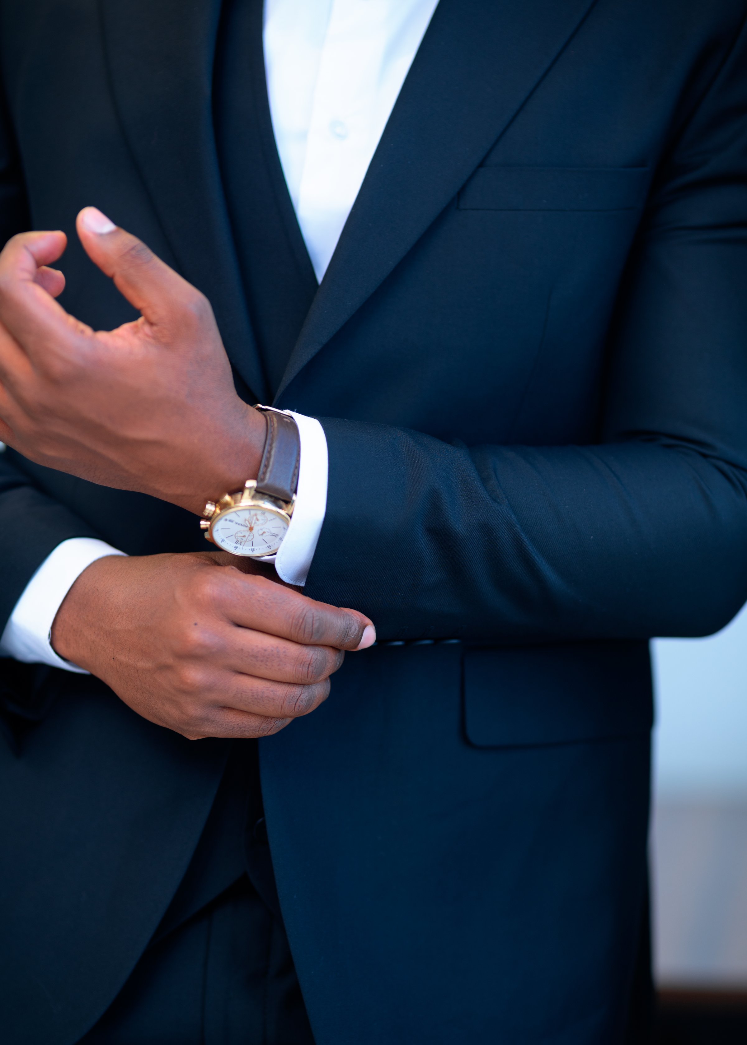 Modesta men's blue suit