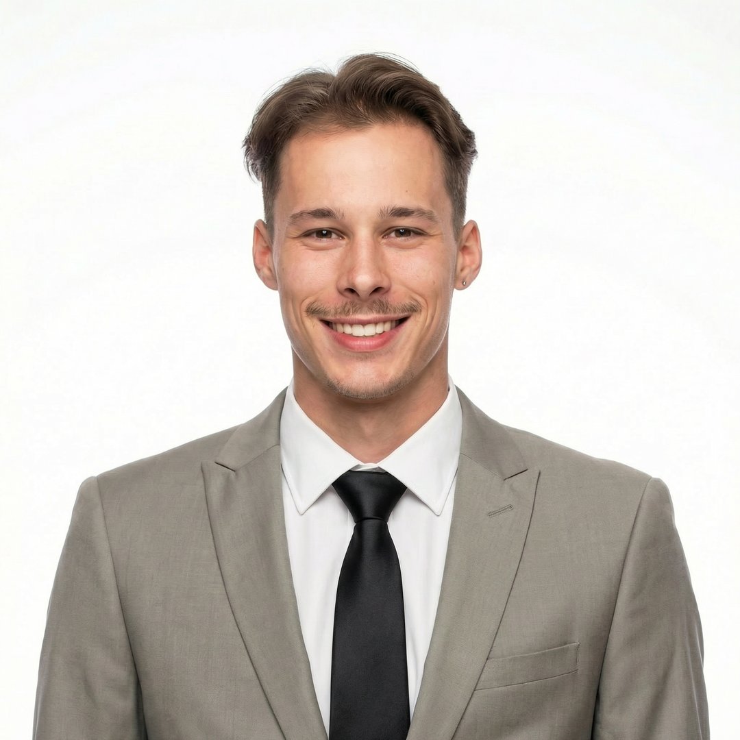 Leon Repgen, Web Designer