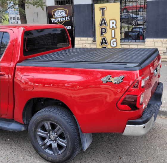 Tapa Rígida Plegable Hilux Kraken