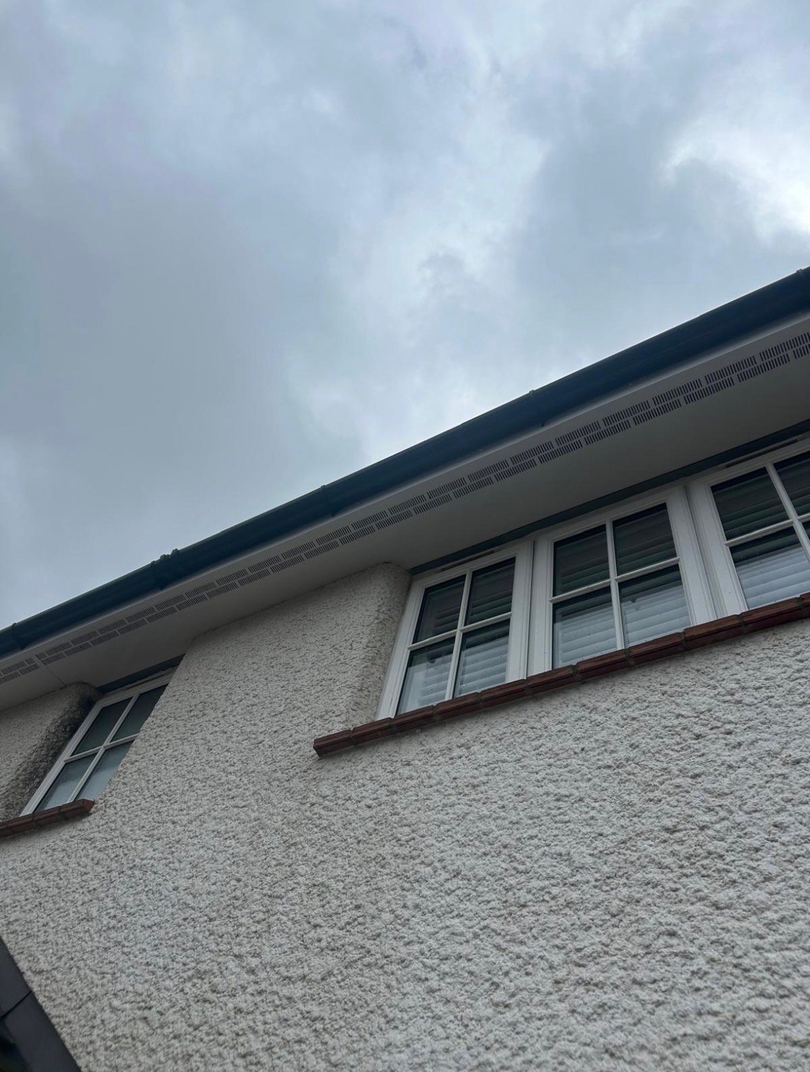 Complete exterior cleaning service results