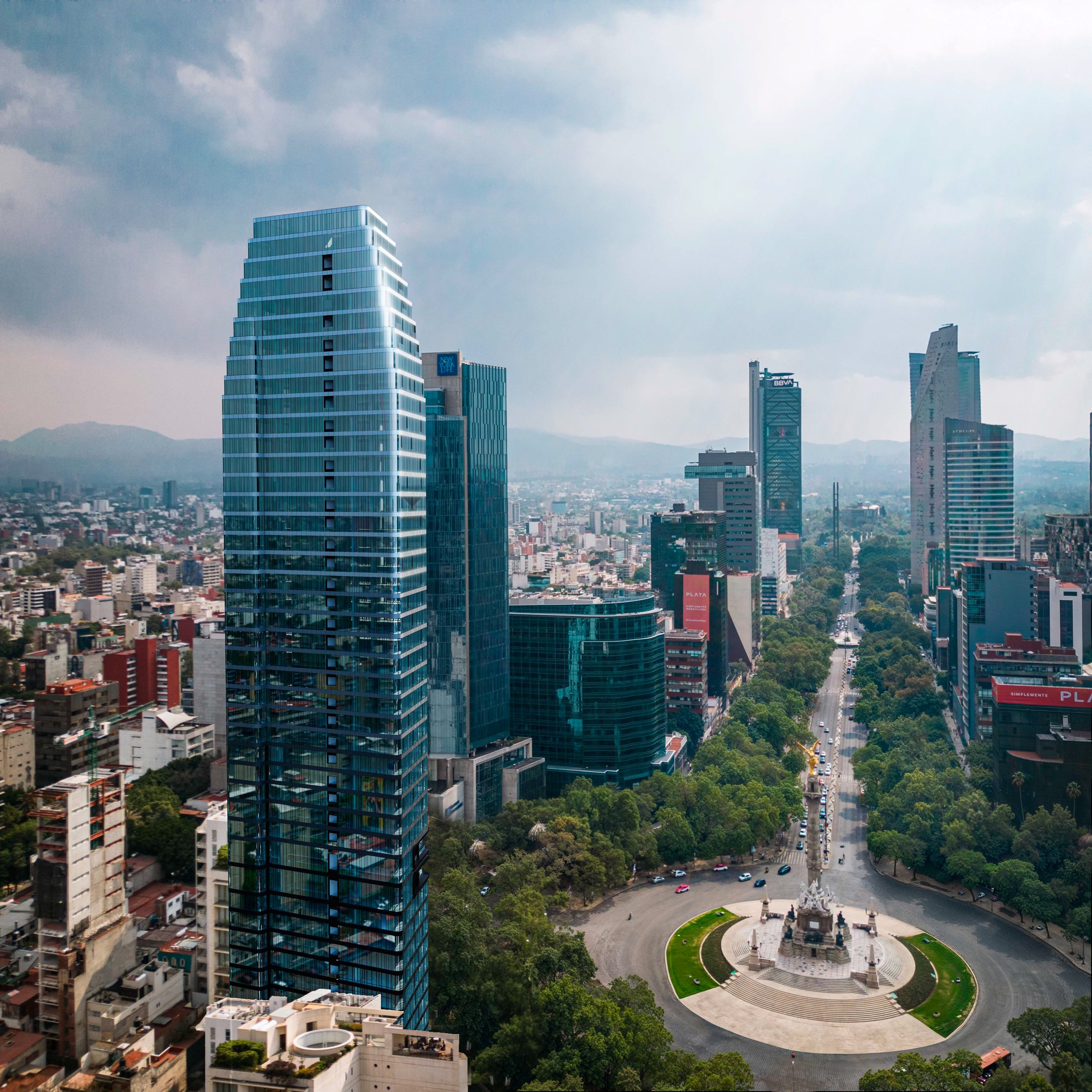 Thompson Residencias de Lujo