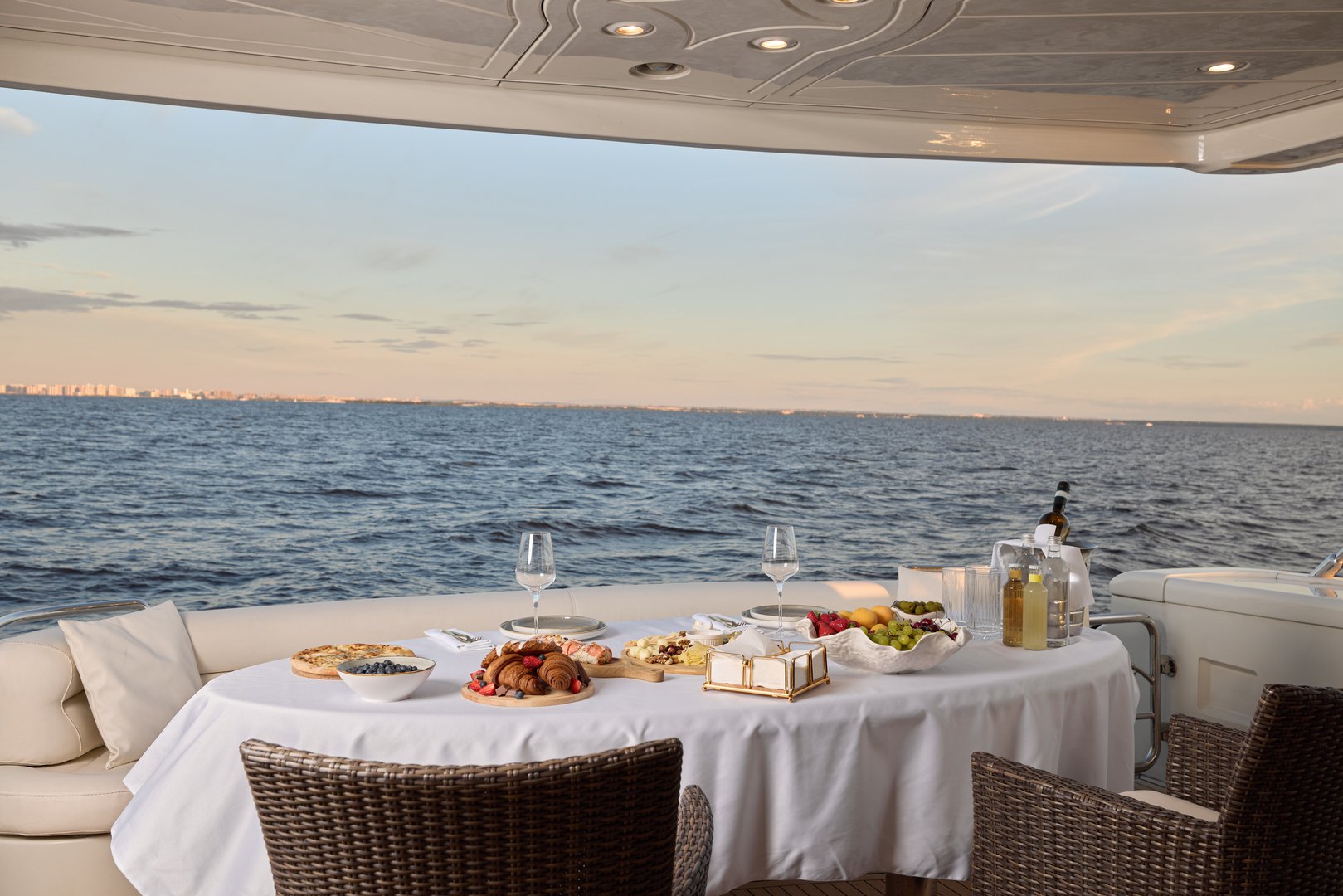 Кейтеринг на палубе и provisioning: дополнительные услуги — cmne.pro