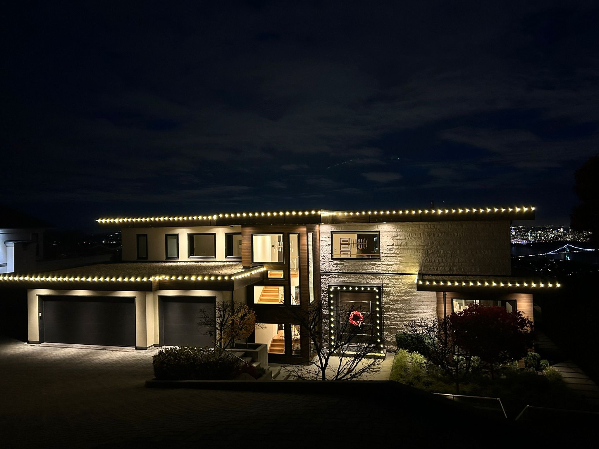 Christmas house light installation