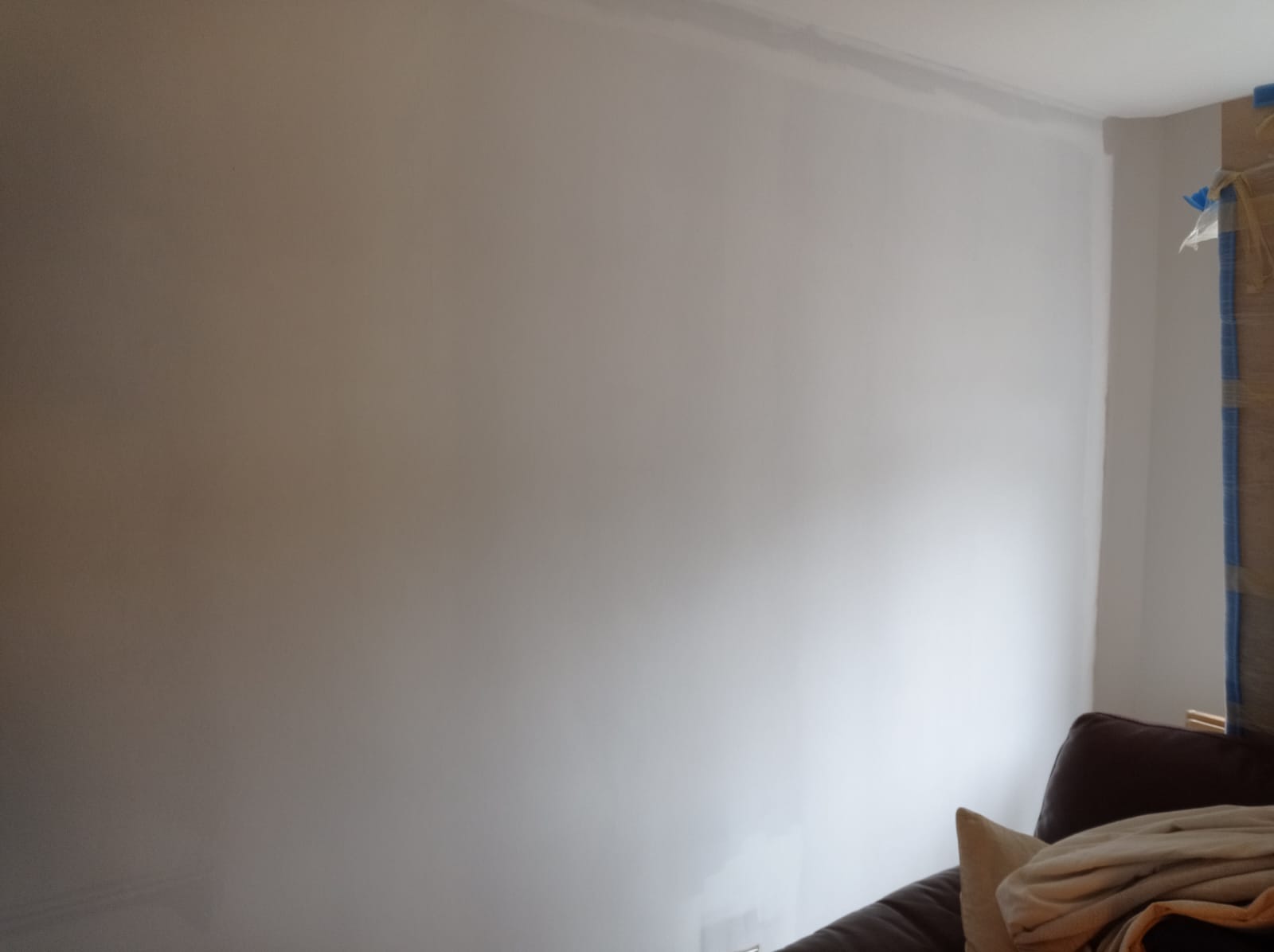 Professional painting and decorating work