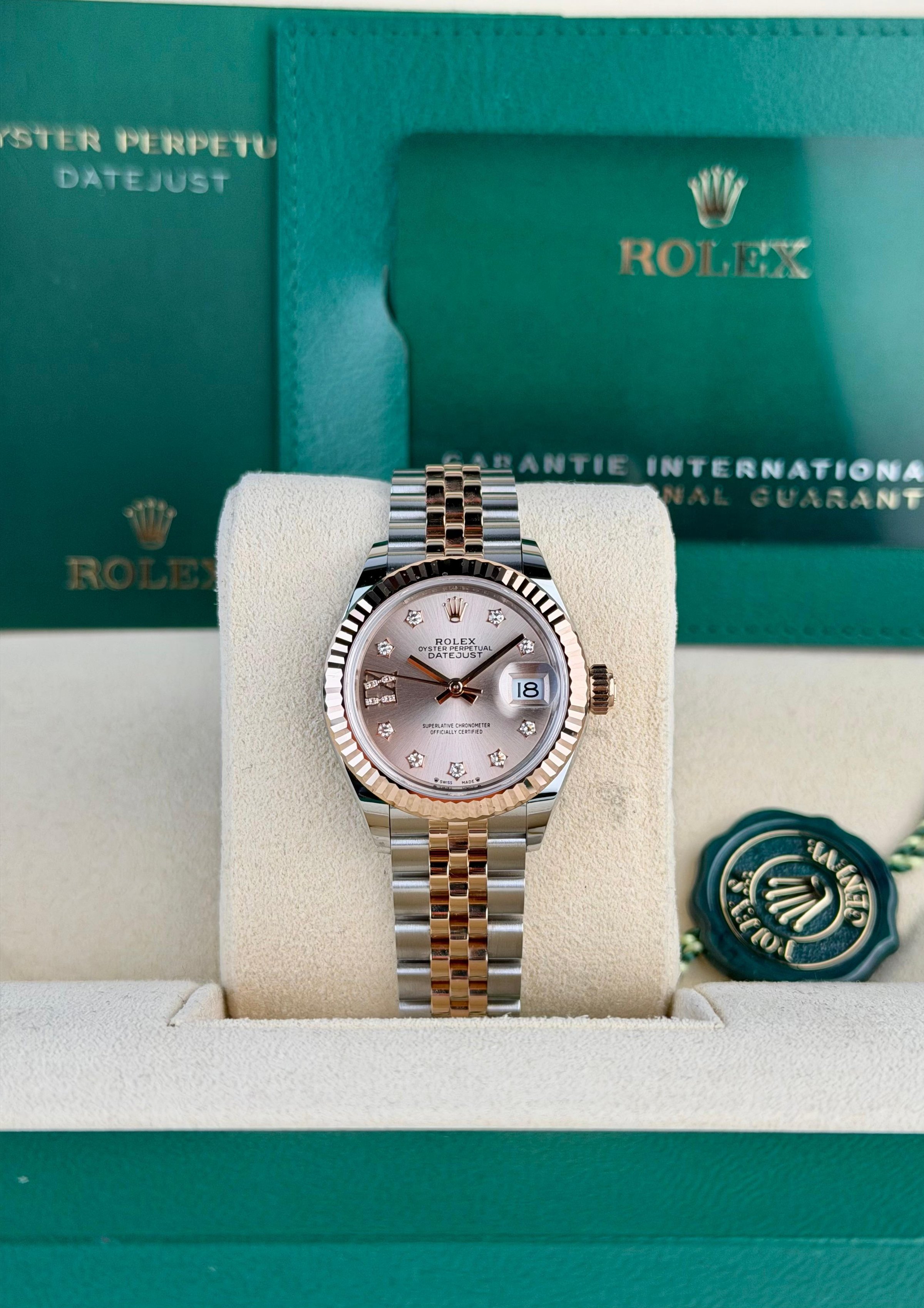 Rolex Datejust 28mm Rose Pink Diamond Star