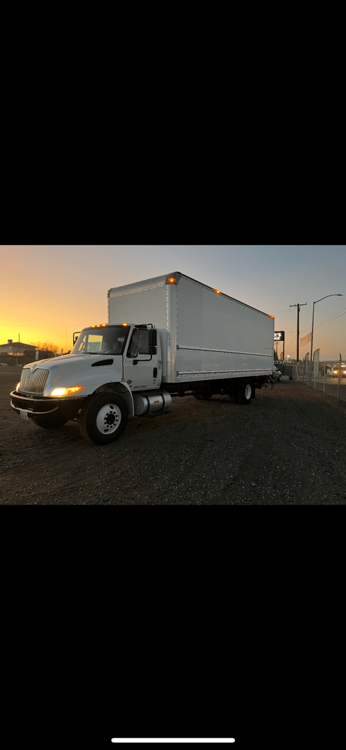 2019 International 4300 Box Truck