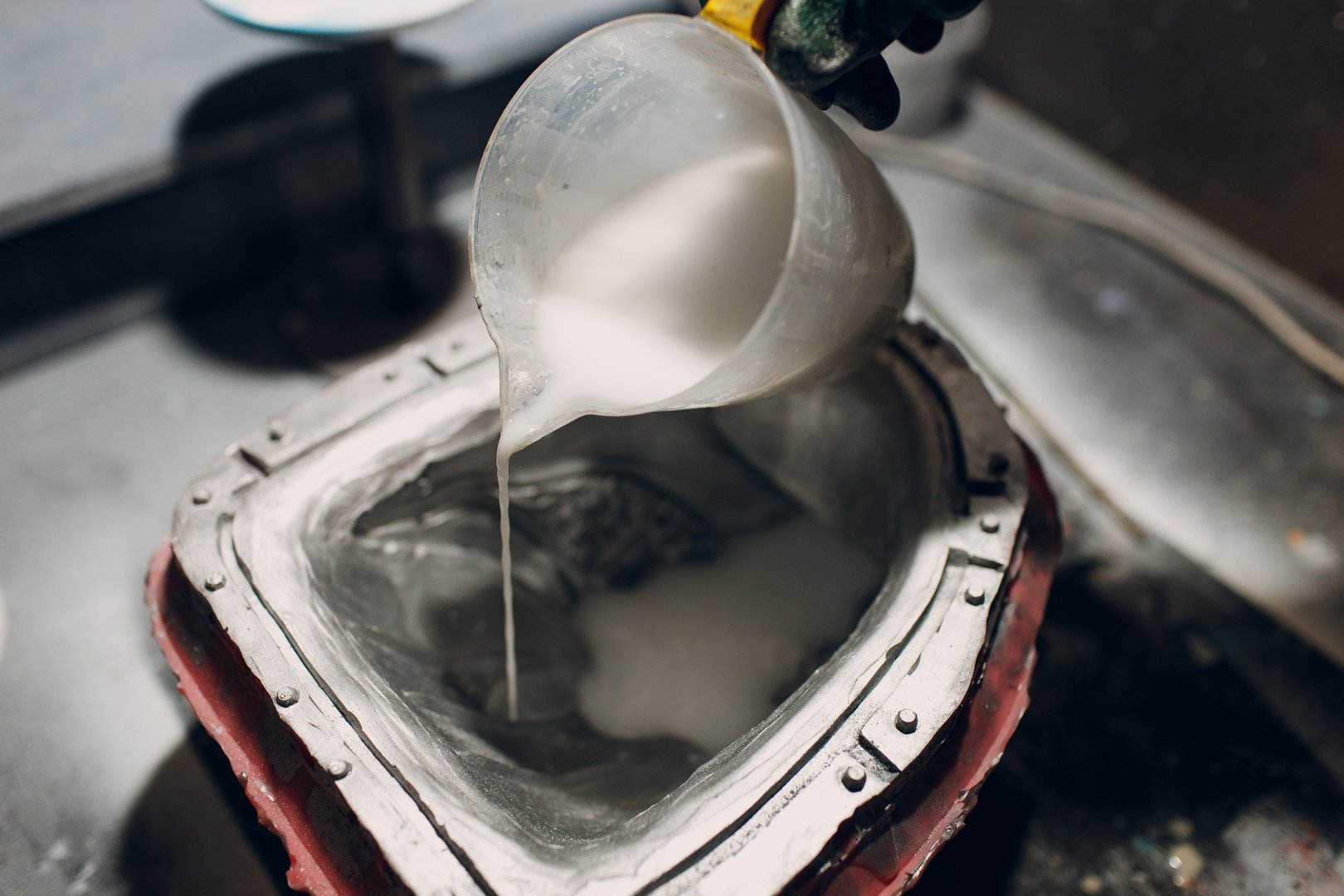 Vacuum casting mold manufacturing process