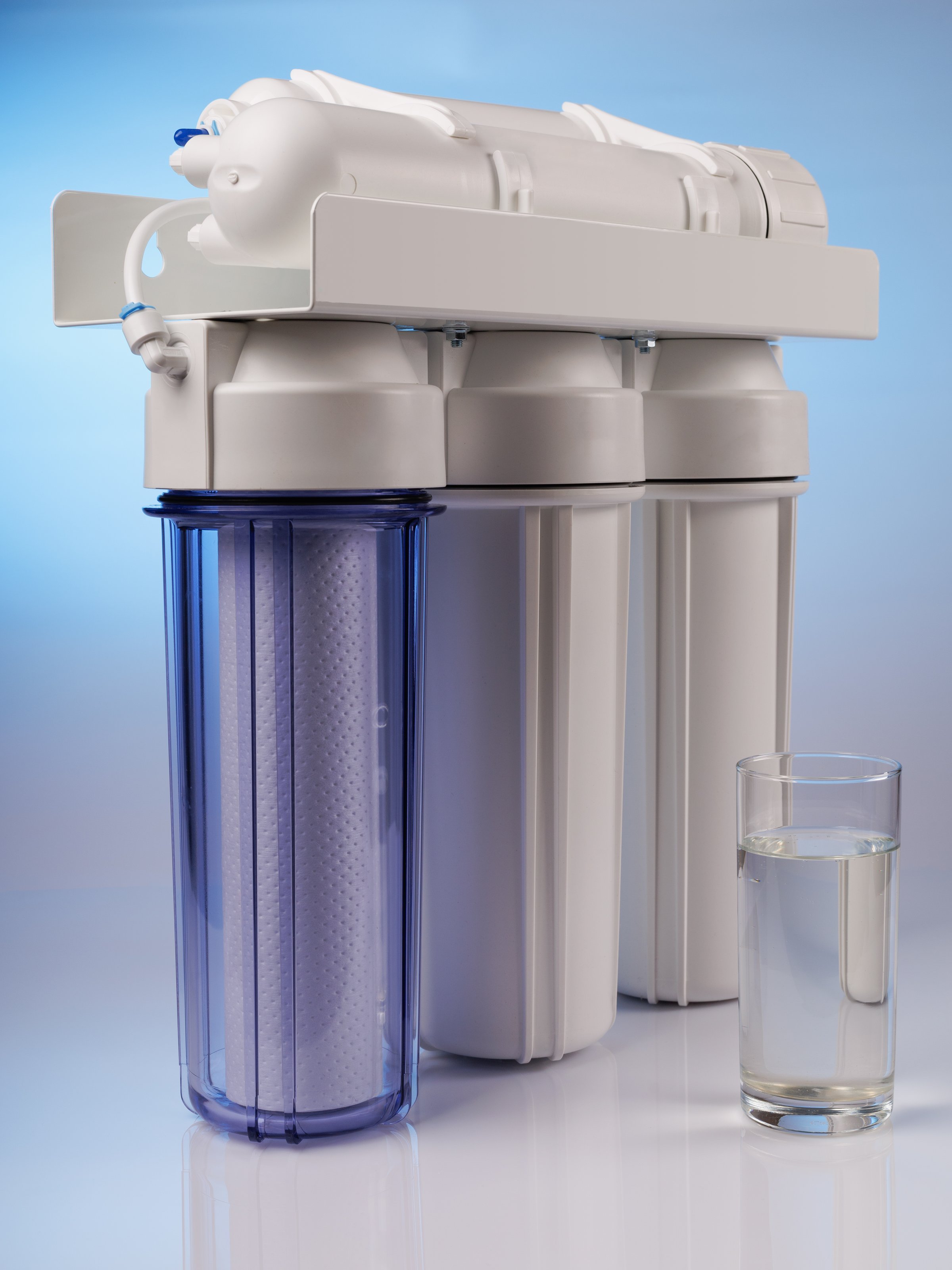 Reverse osmosis filter system with glass of water