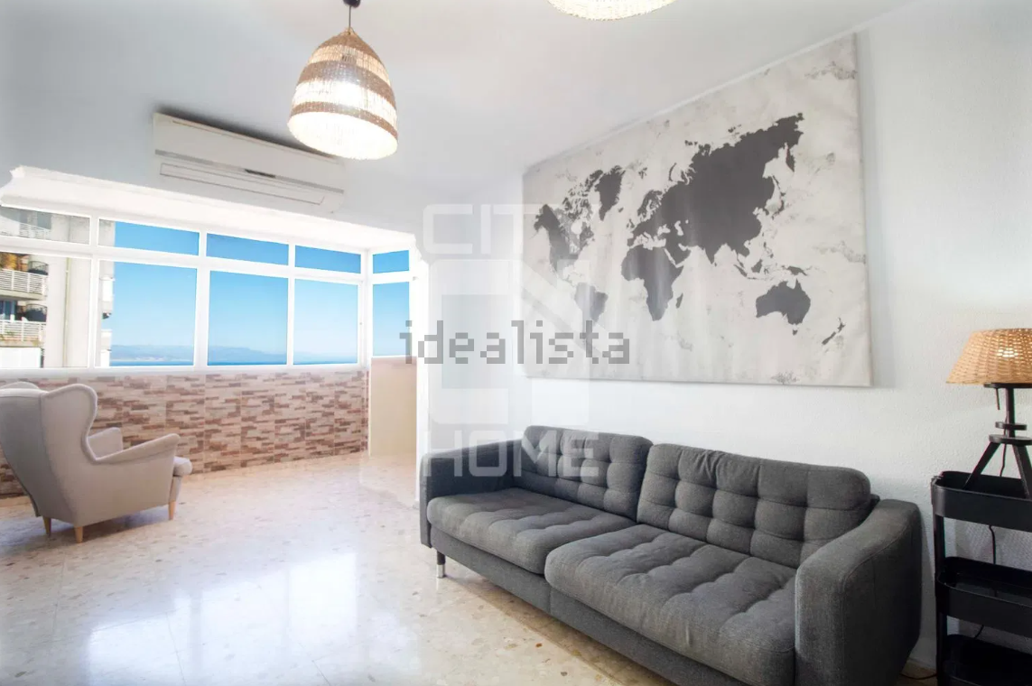 Piso en venta en Avenida Isabel Manoja, Torremolinos