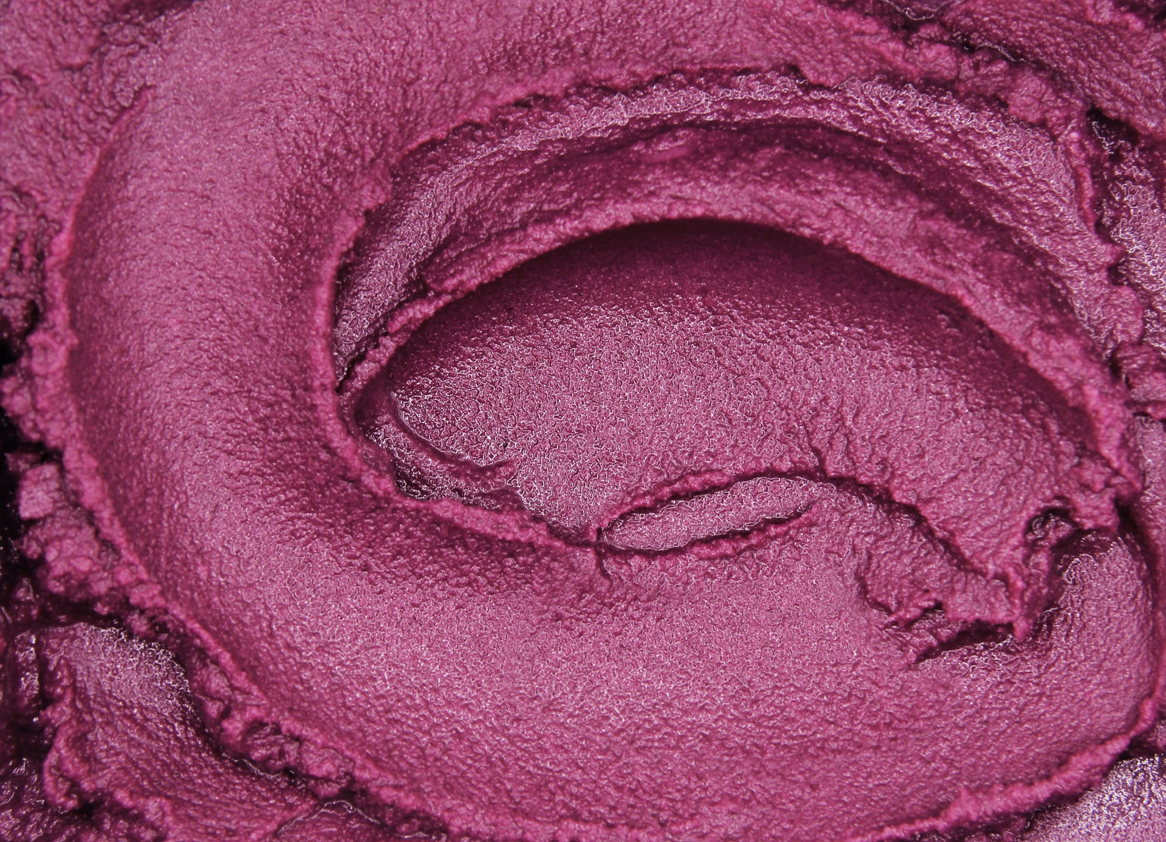 AÇAÍ TEXTURE VIEWED FROM ABOVE
