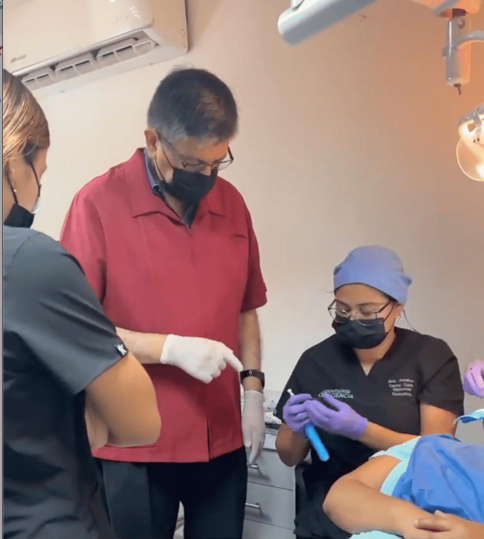 Sannadent - Supervisando endodoncia