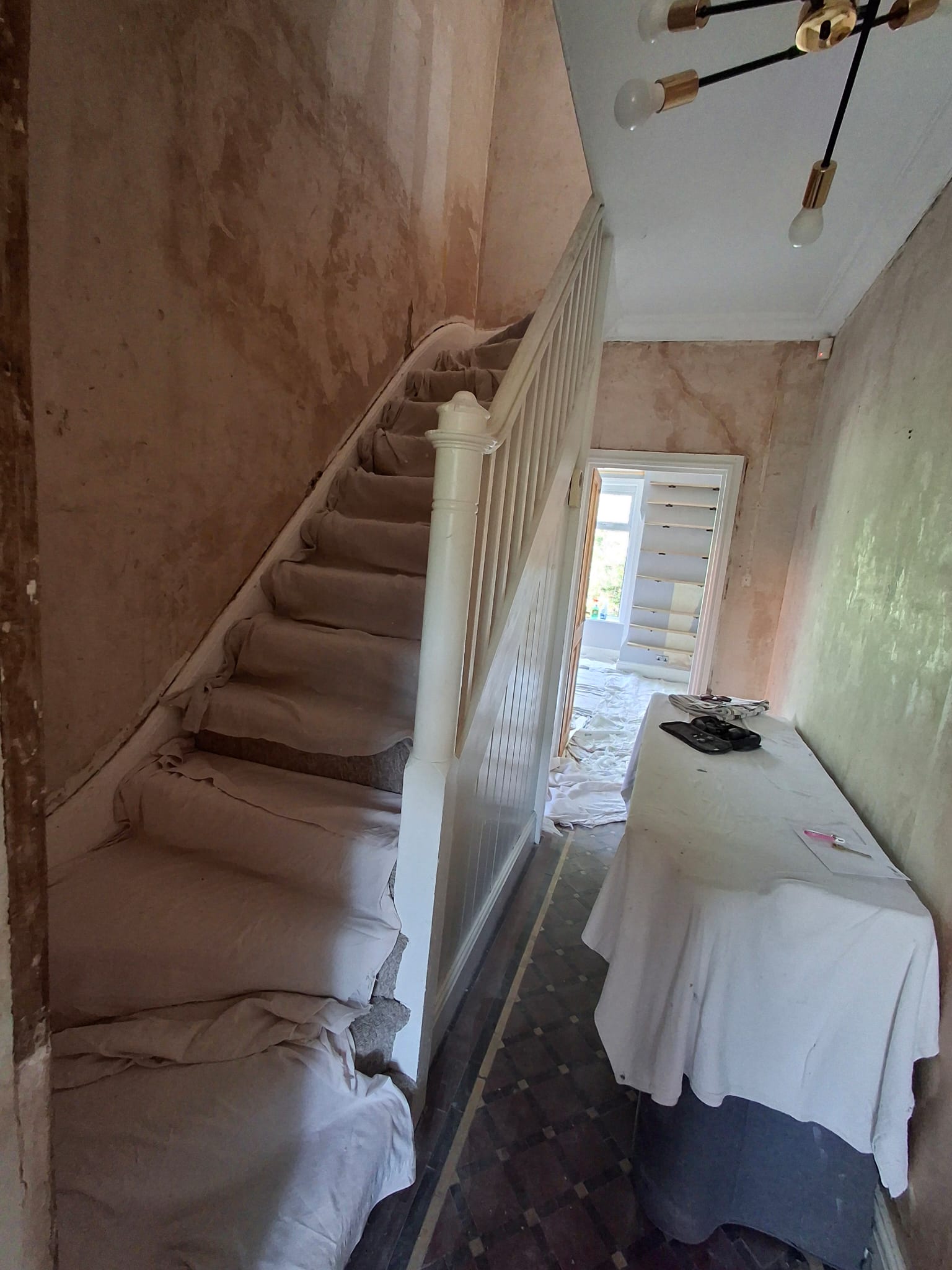 Professional painting and decorating work example