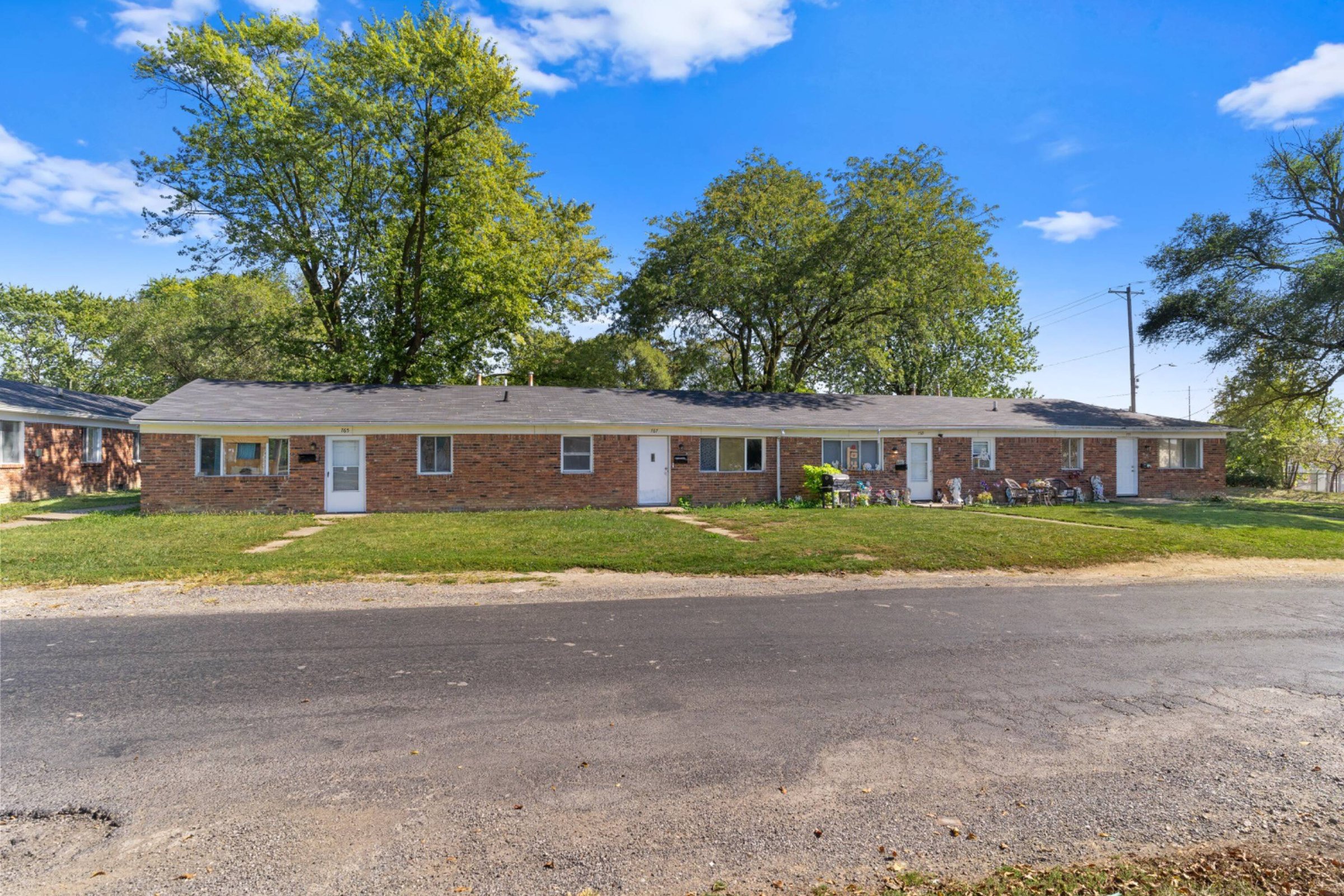 765 Howland Ave, Toledo OH 43605