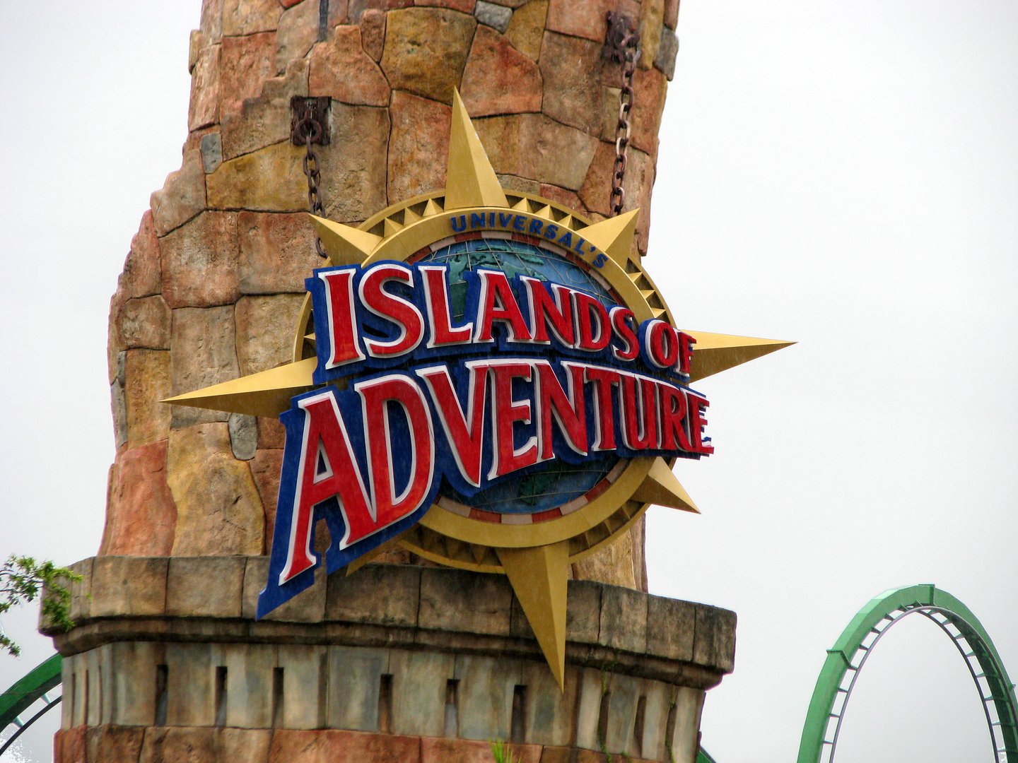 Universal Islands of Adventure entrance
