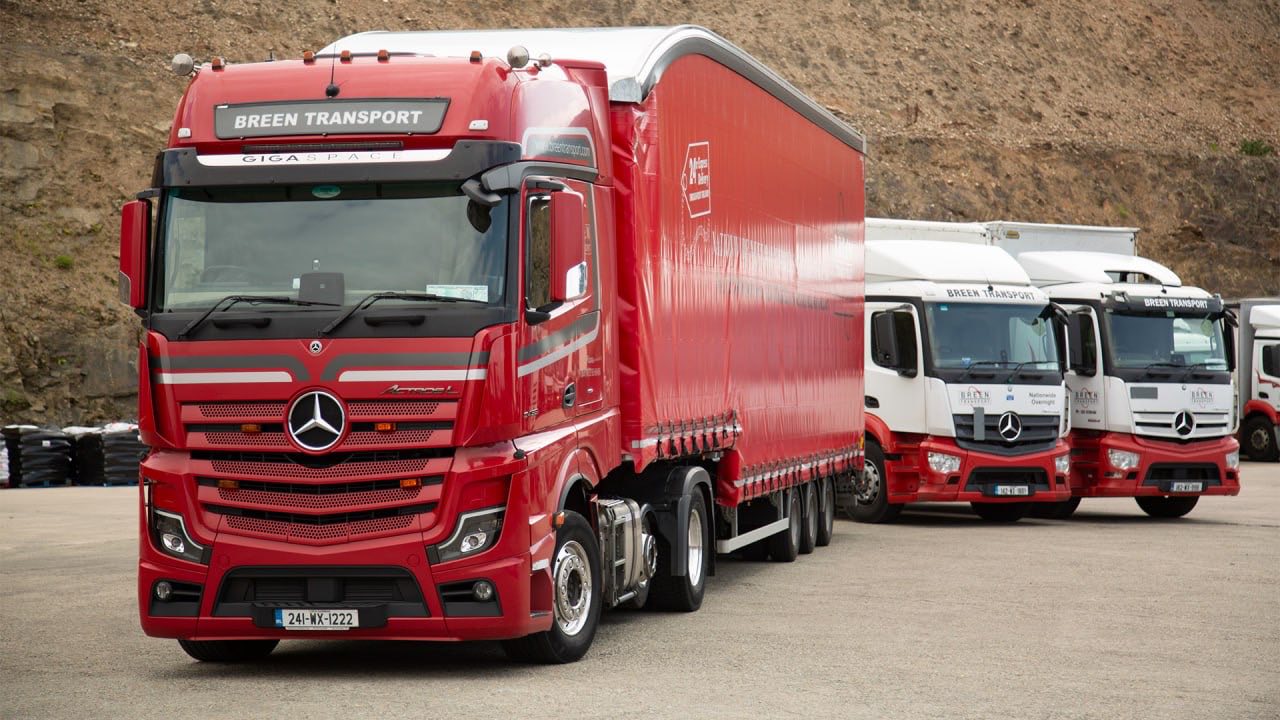 Tail Lift & Moffett Delivery