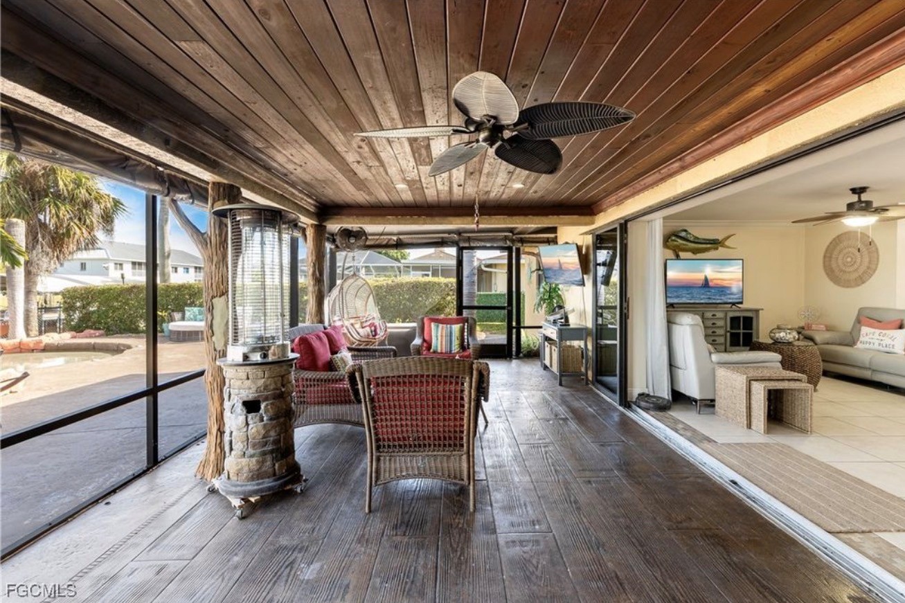 Covered lanai at Salt Life Villa