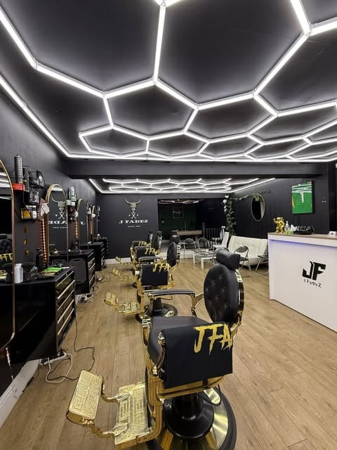 JFADEZ Barbershop interior