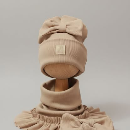 Czapki ręcznie robione