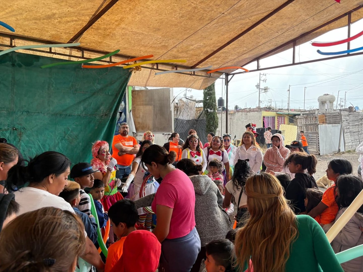 Reunión comunitaria en Tecámac