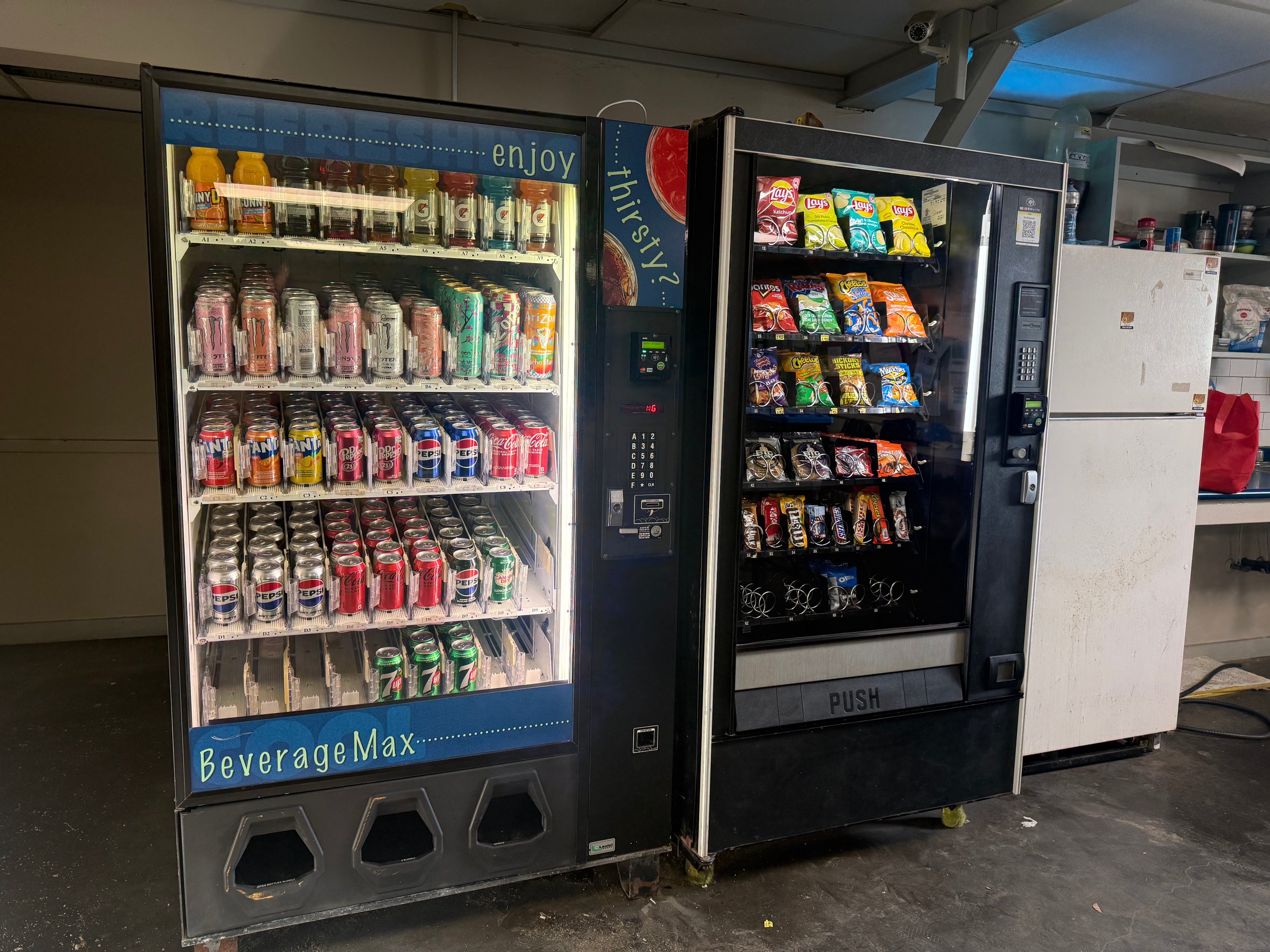 Vending machine image