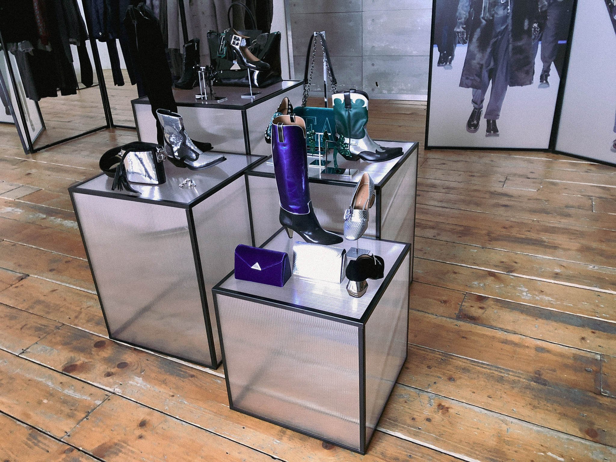 giorgio armani pressepräsentation und showroom im g3 studio münchen