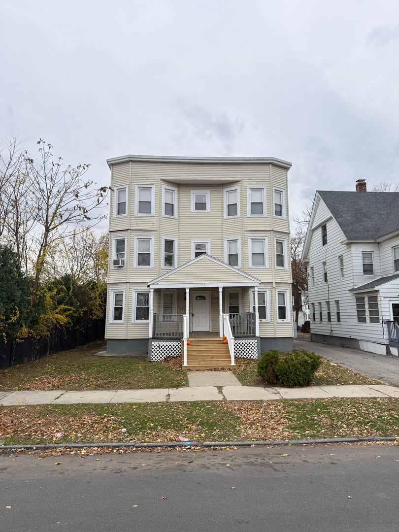 76 Sorrento St Unit 2L - Property View