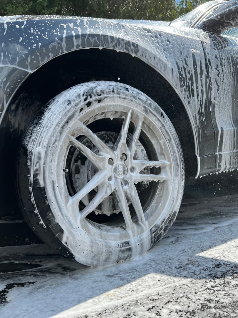 Car detailing service