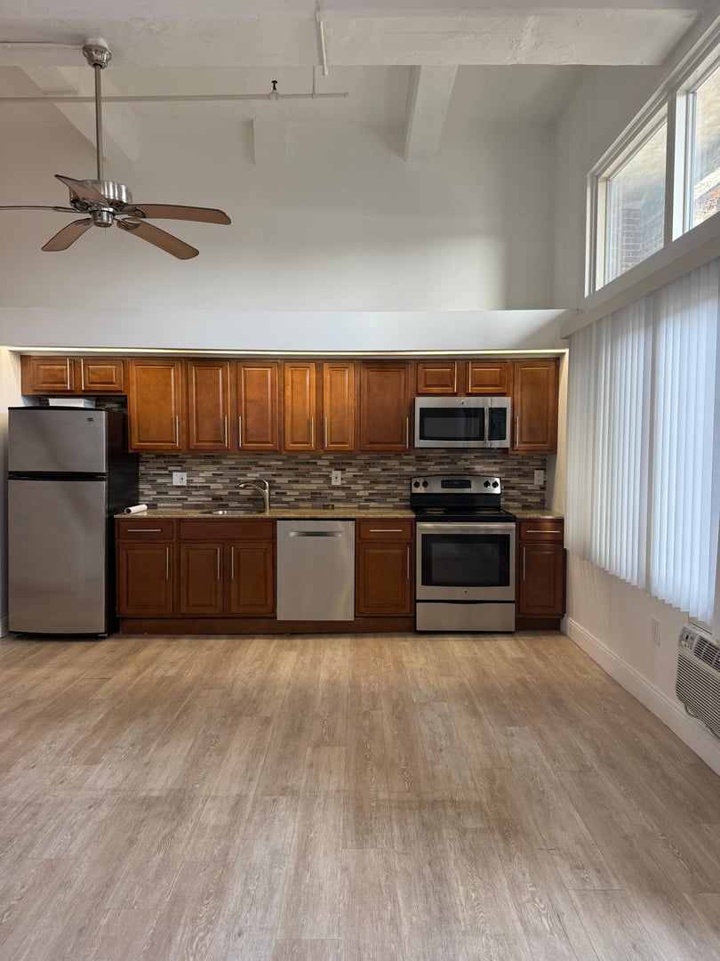 15 Park St #206 - Interior View