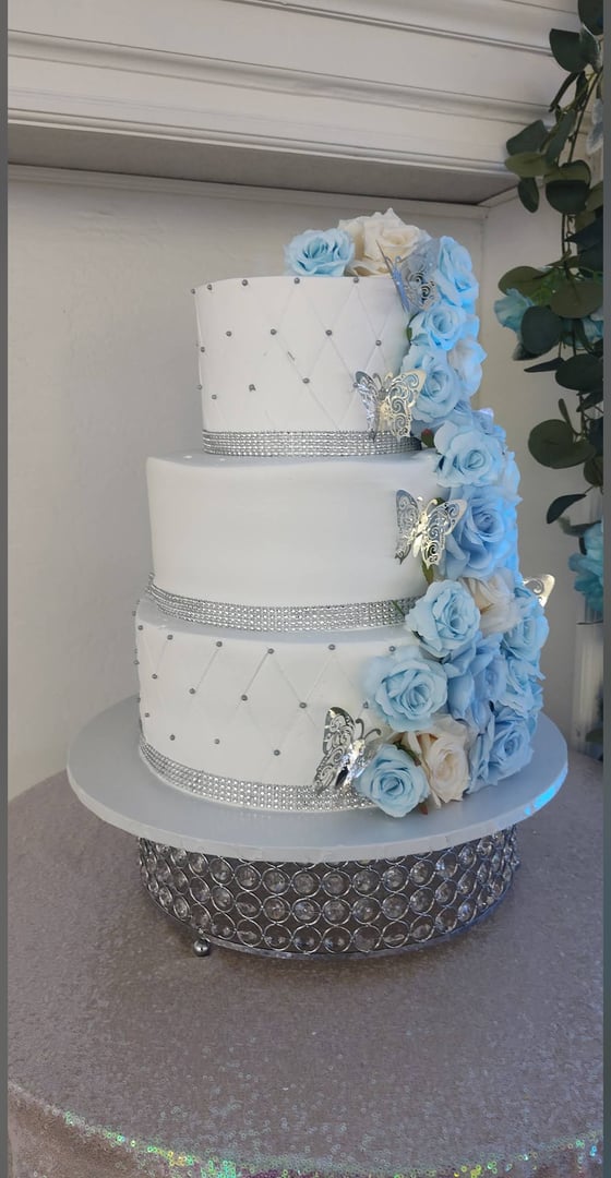 Custom cake creation