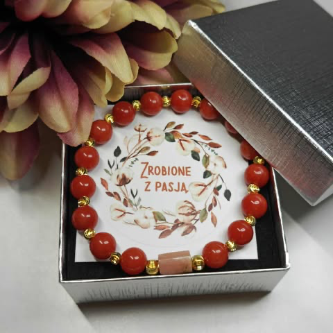 Bransoletki damskie na gumce