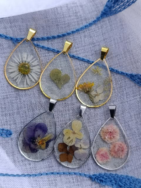 Wisiorek żywica epoksydowa