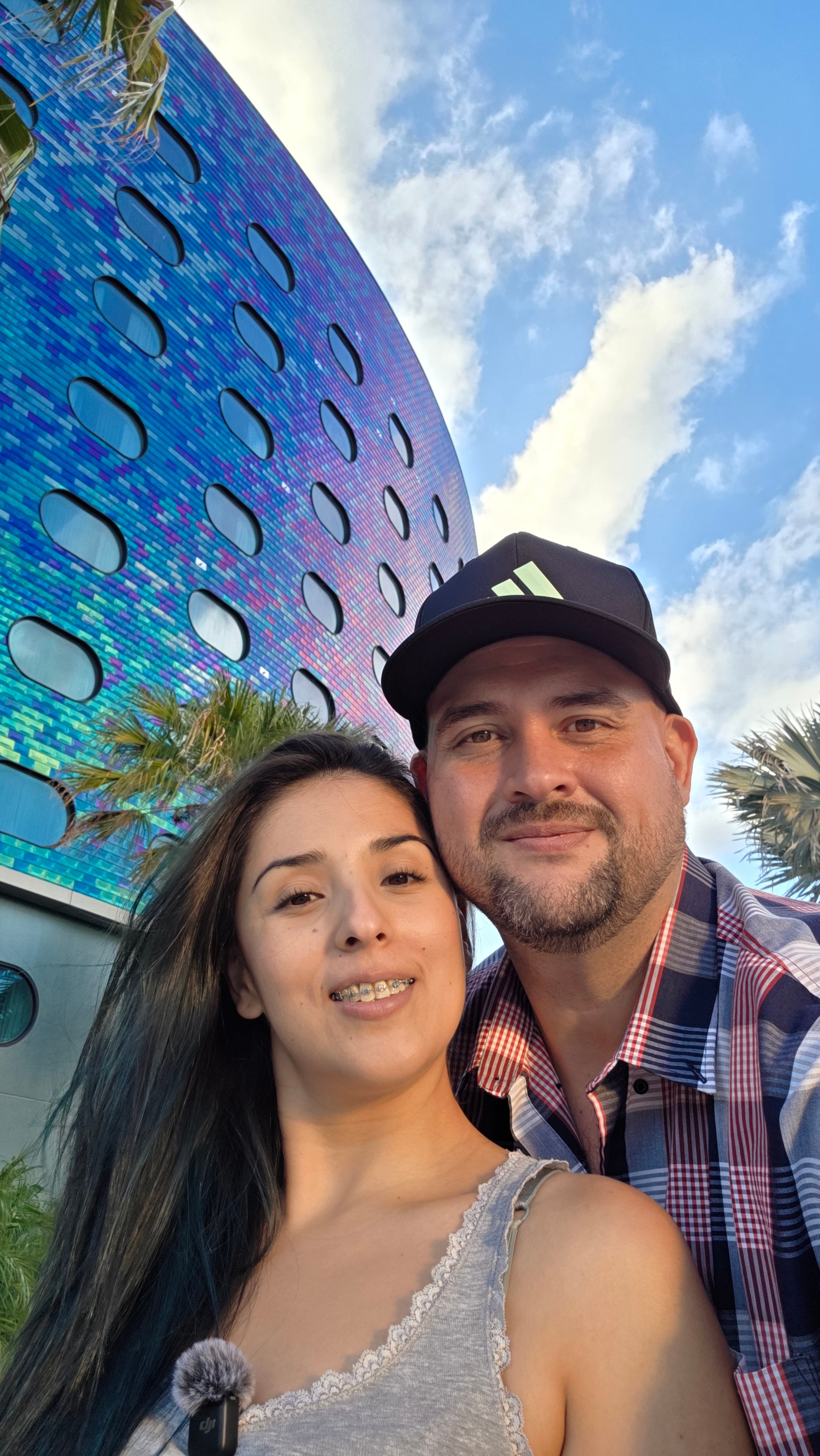 Hugo y Bárbara - Agentes Certificados Disney y Universal