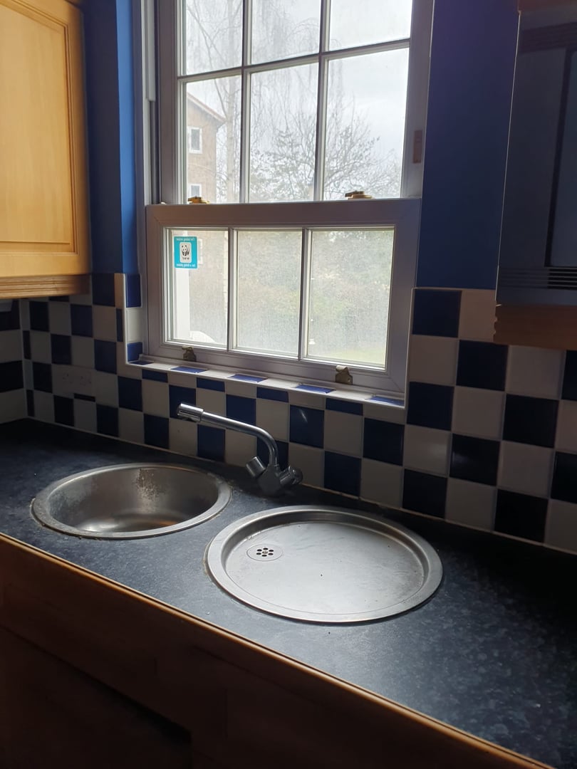 Kitchen before renovation