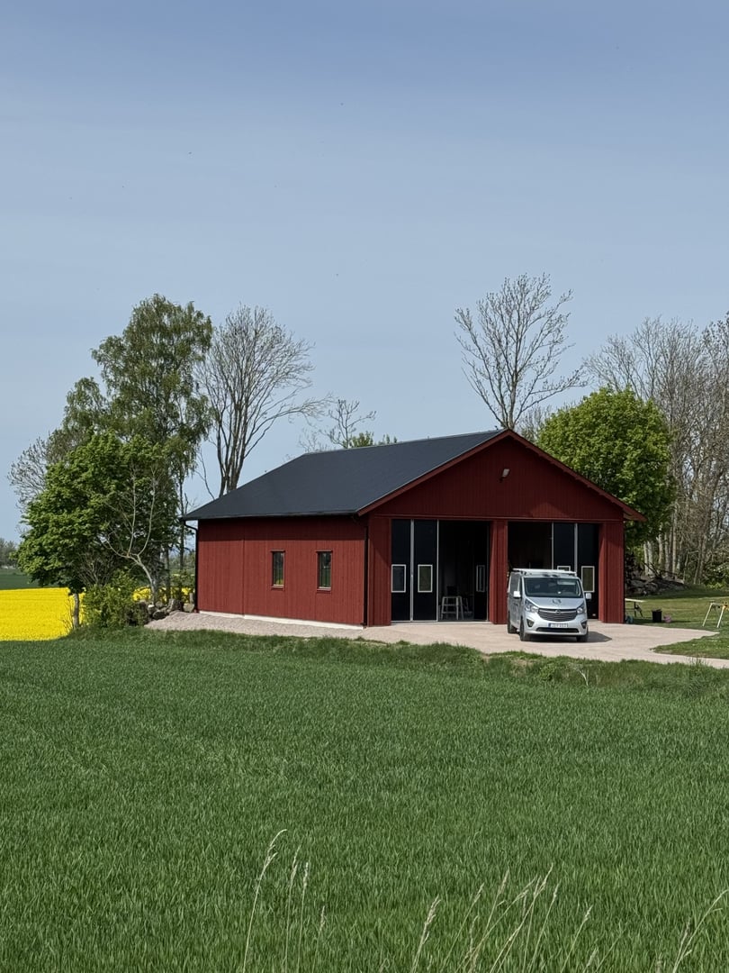 Expert craftsmanship - detailed woodworking and construction