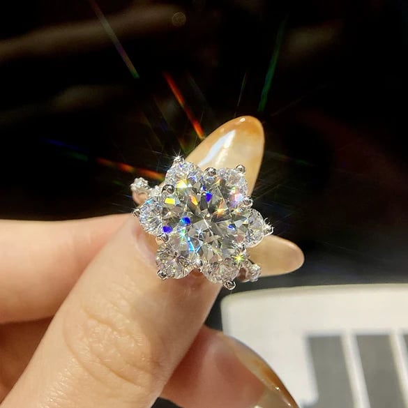 Bague de fiançailles en argent S925 avec moissanite tournesol à six griffes et motif géométrique
