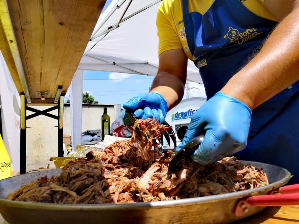 Evento di catering professionale con servizio di qualità