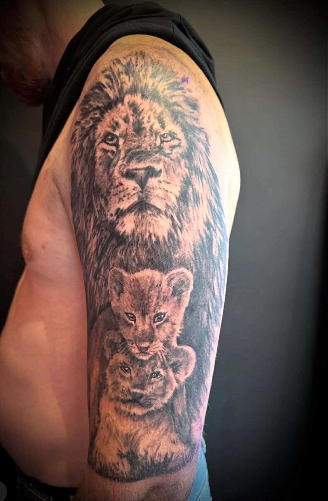 Sandor's tattoo work