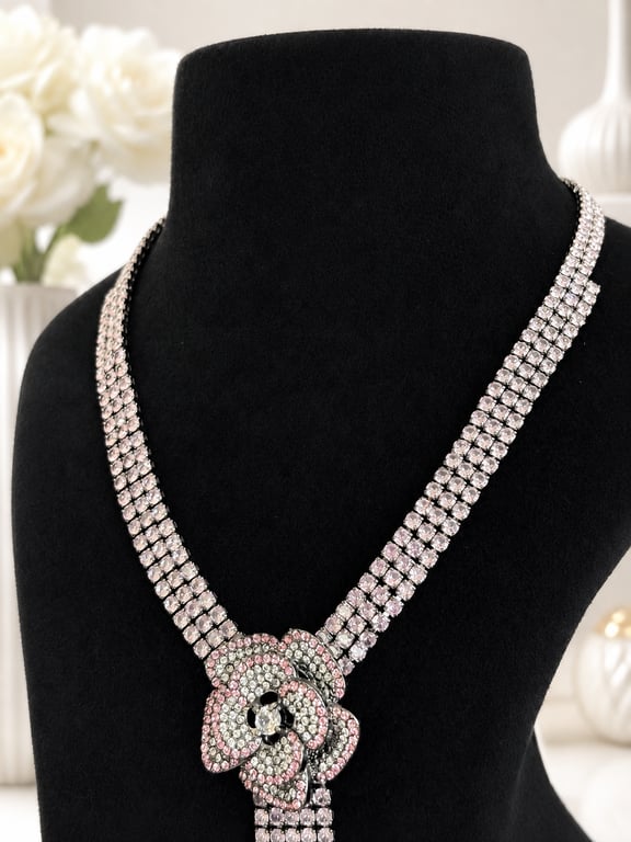 Crystal Flower Necklace Set thumbnail 3
