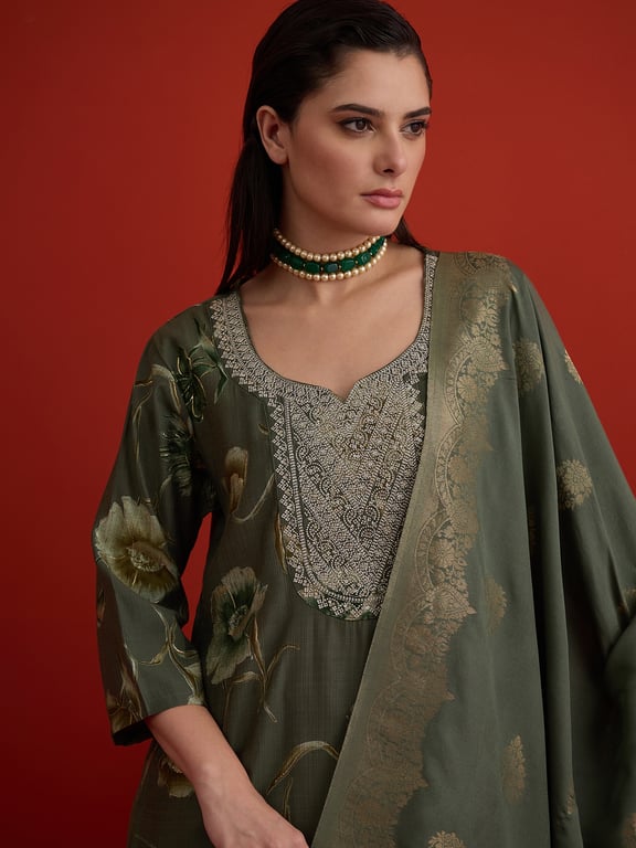 (Libas) Forest Bloom Jacquard Kurta Set thumbnail 2