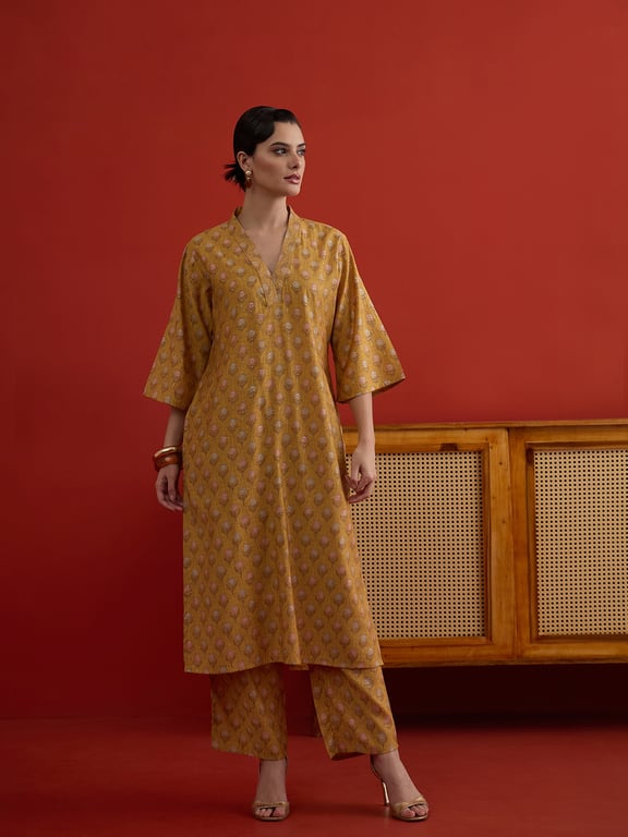 Libas Mughal Motif Embellished Kurta Pant Set