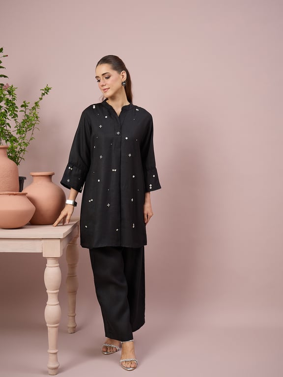 Embellished Relaxed Co-Ord Set thumbnail 4