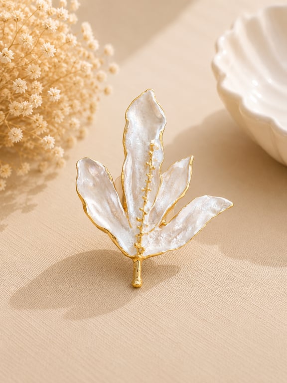 White Leaf Statement Ring thumbnail 3