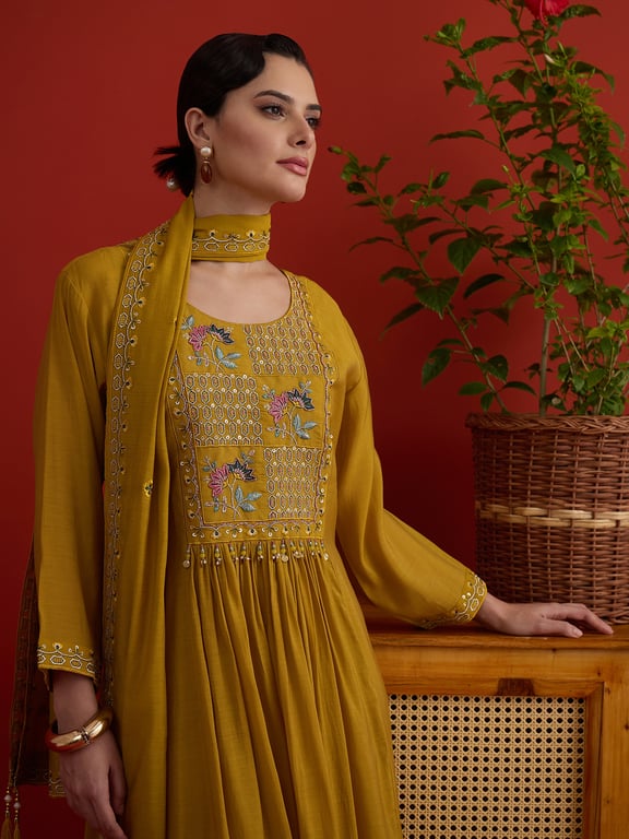 Floral Yoke Flared Suit Set-L thumbnail 3